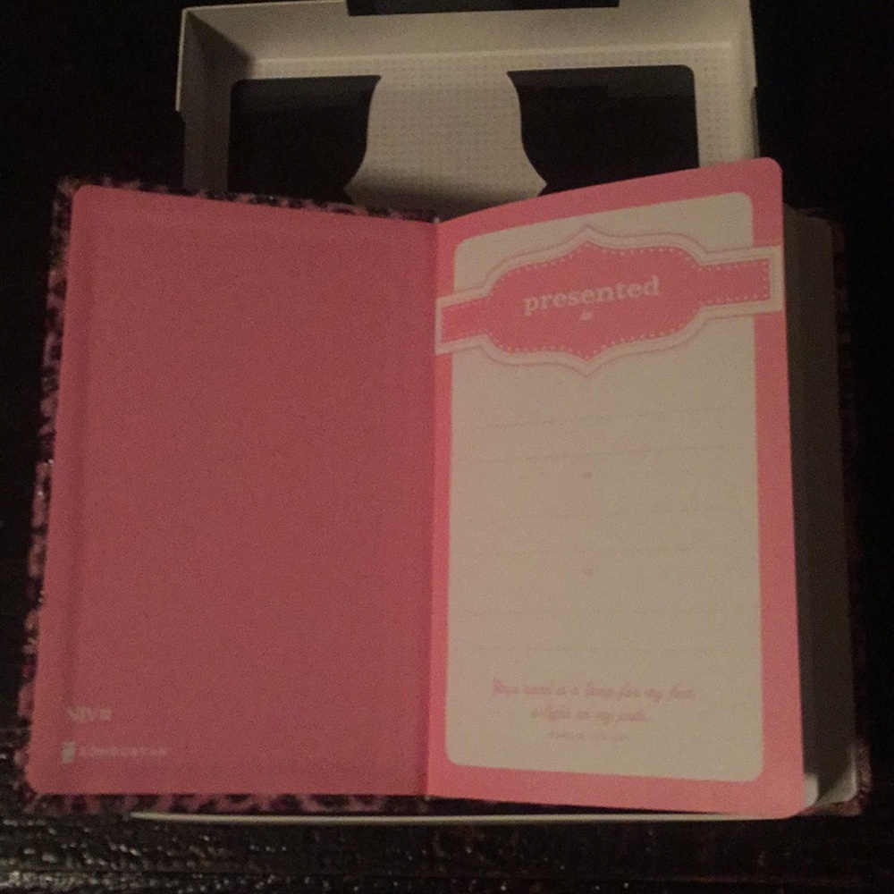 Book - Picture 4 of 7